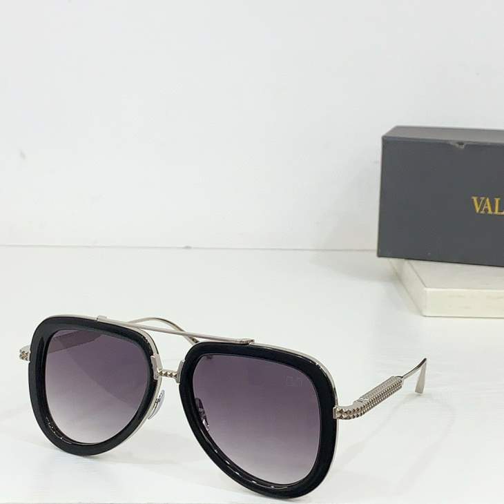 Picture of Valentino Sunglasses _SKUfw64813114fw
